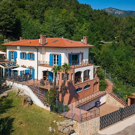 Salvia Case de vacanță Opatija