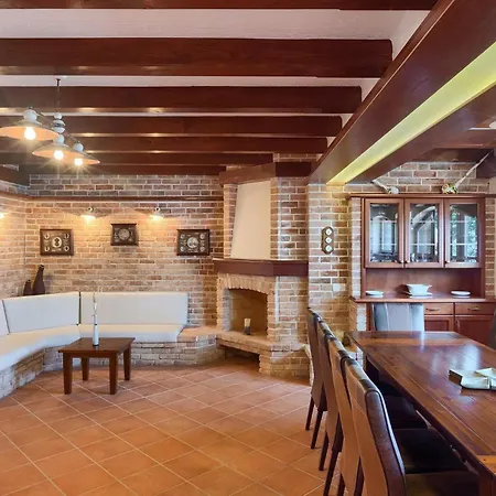 Salvia Case de vacanță